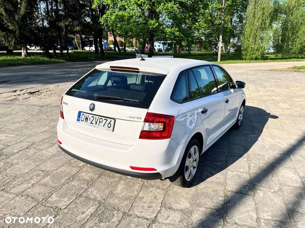 Skoda RAPID 1.2 TSI Active - 3