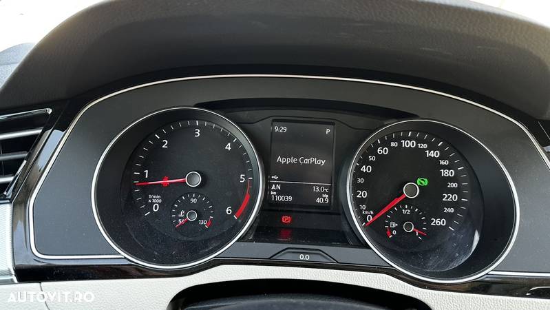 Volkswagen Passat 2.0 TDI (BlueMotion Technology) DSG Highline - 14
