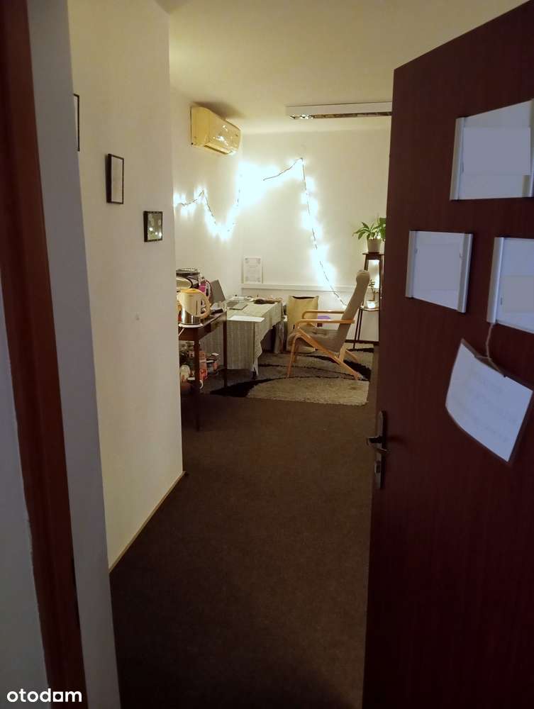 Lokal 24,5 m2 , media w cenie czynszu, bez prowizji - Pełny obrazek: 4/7