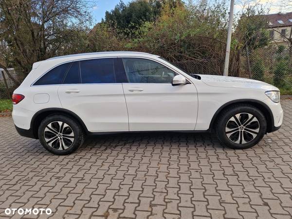 Mercedes-Benz GLC 200 d 4-Matic Business Edition - 2