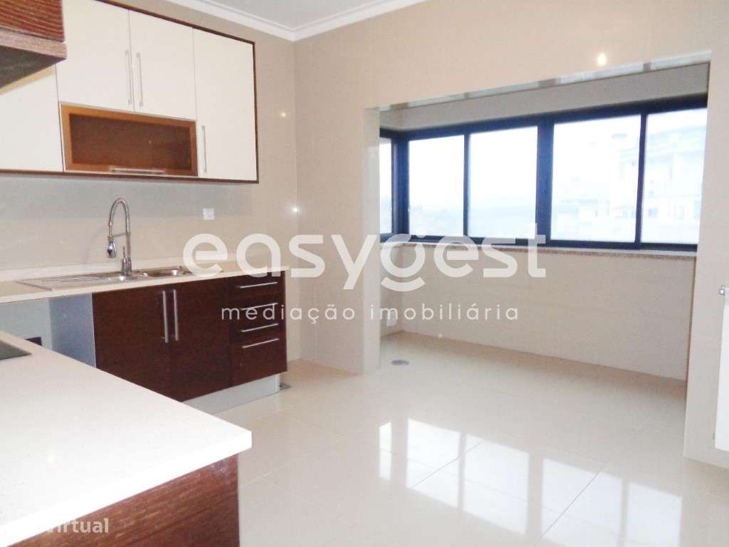 Apartamento T2 + 2 Viseu - Grande imagem: 1/12