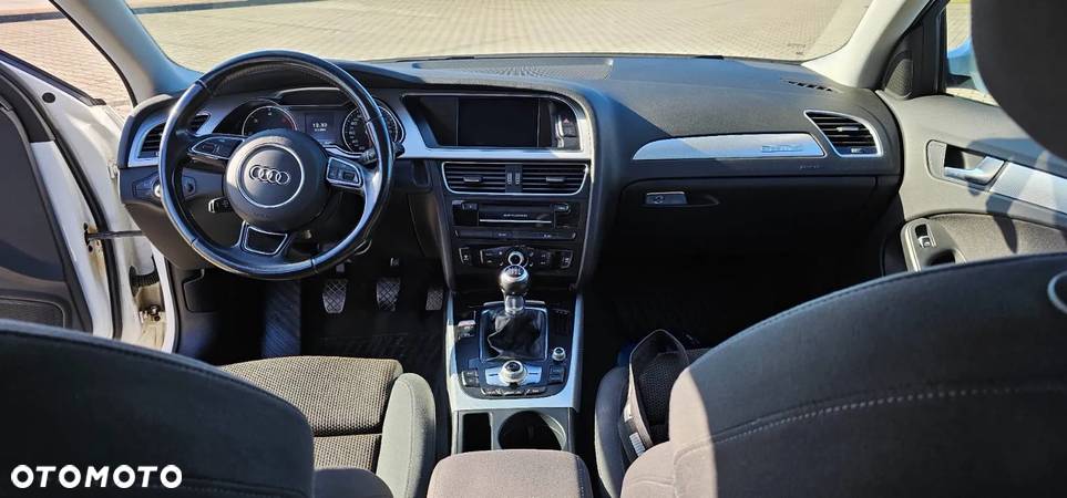 Audi A4 Avant 2.0 TDI quattro - 14