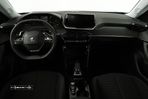 Peugeot 2008 1.2 PureTech Active EAT8 - 6