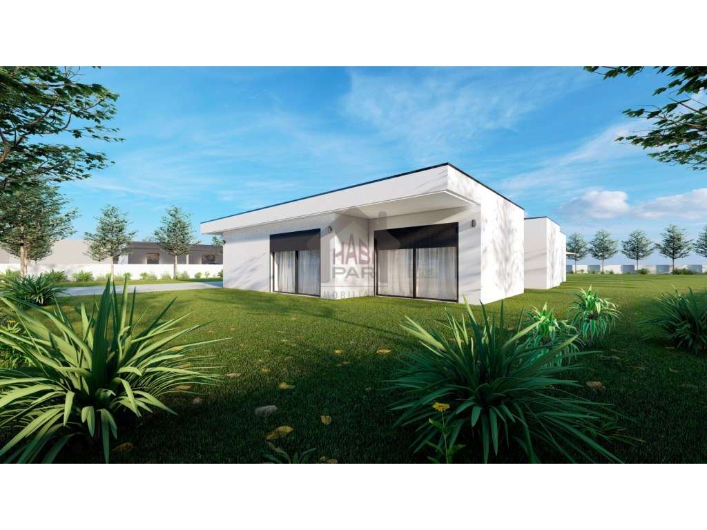 Excelente Terreno Centro Porto Alto-13