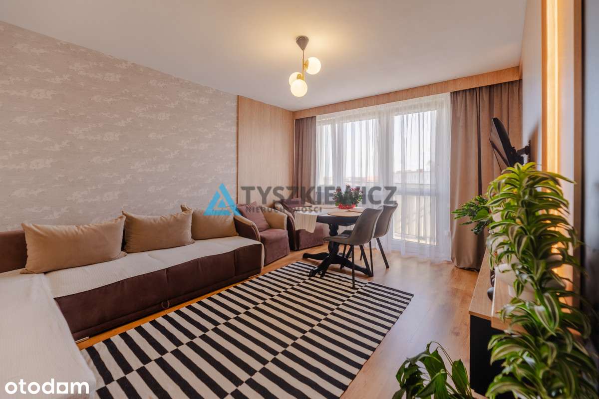 Przestronne mieszkanie w centrum Kościerzynyy - Pełny obrazek: 3/20