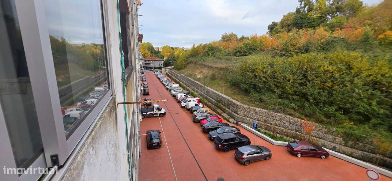 Apartamento T3 + 1 Guimarães-38