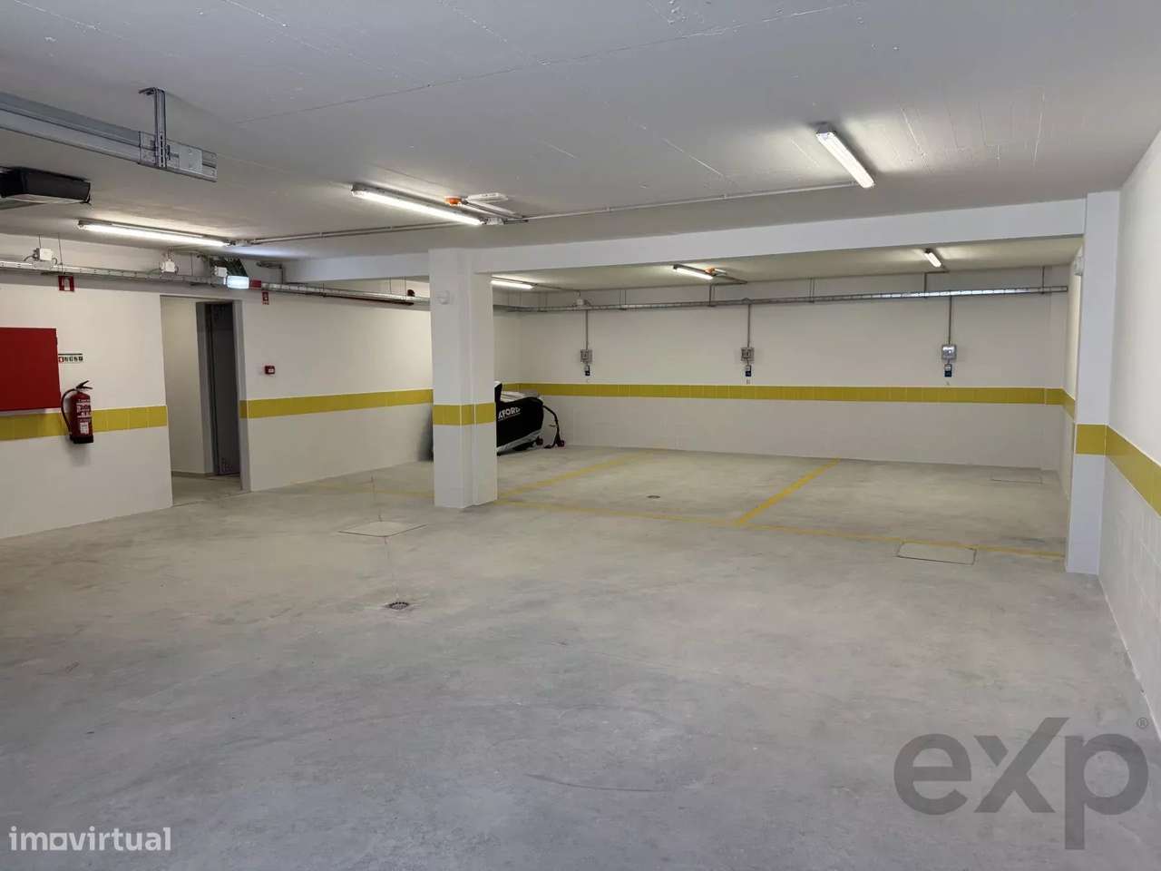 Apartamento moderno com 3 quartos e 142m² em Seixal - Grande imagem: 5/41