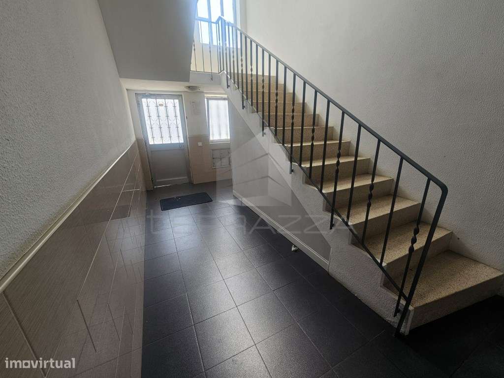 T2 GONDOMAR (SÃO COSME) AVENIDA DA CONDUTA - Grande imagem: 4/22