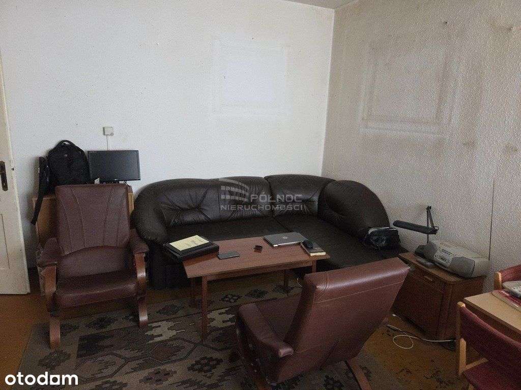 Duże Mieszkanie, 3 pokoje, w centrum - Pełny obrazek: 2/8