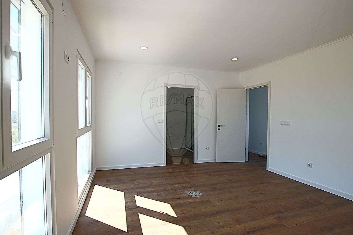 Moradia T3 para venda-10