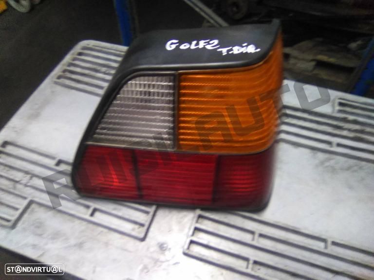 Farolim Trás Painel Direito  Vw Golf Ii (19e) [1984_1992] 1.3 C - 1