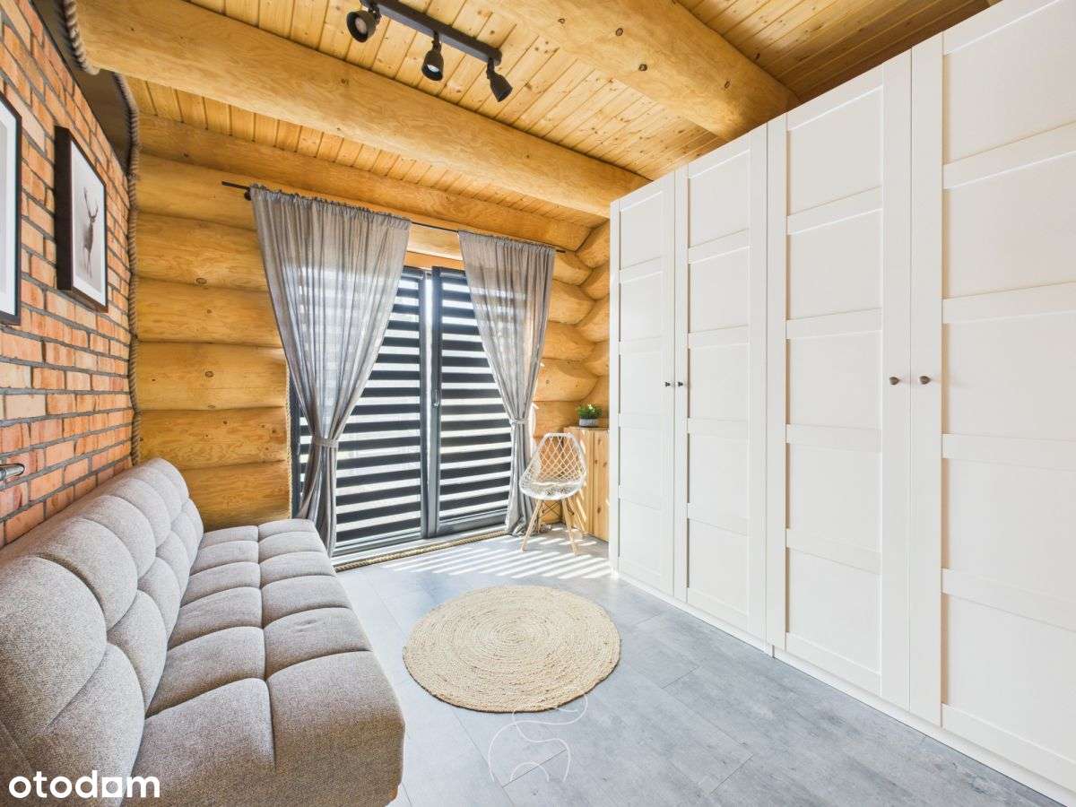 Dom z drewnianego bala-7