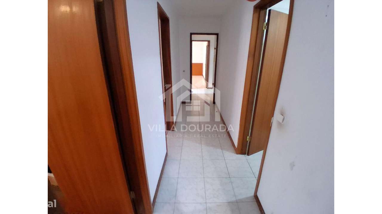 Apartamento T3 em Baguim Do Monte --14