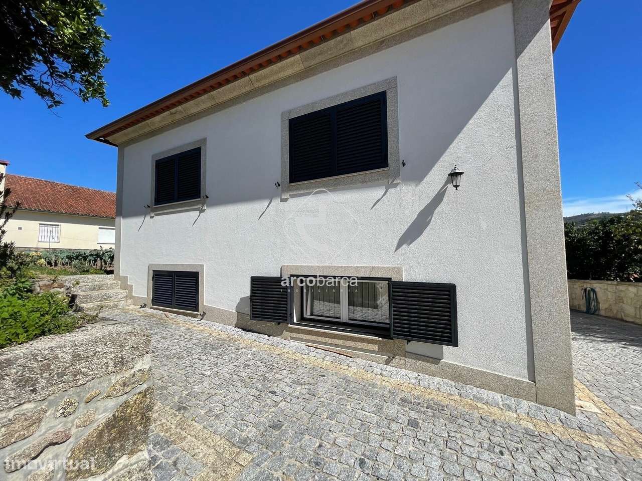 Moradia T4 - Couto - Arcos de Valdevez-9