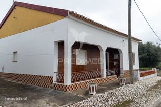 Moradia T3 com Anexo, Quintal, Garagem- Ferreira de Capelins Alandroal - Grande imagem: 4/37