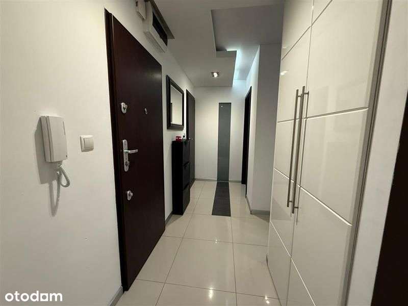 Kromera ok/2002r/2 pokoje/taras 25m2/m.postojowe-13