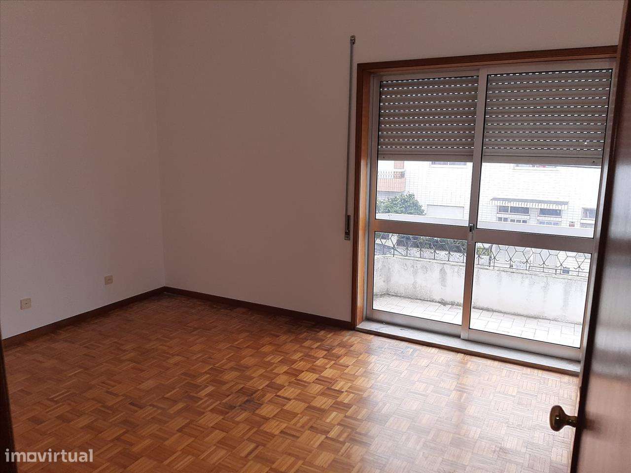 T2 para Recuperação em Alfena - Valongo - Grande imagem: 4/12