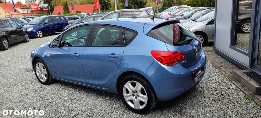 Opel Astra 1.6 Active - 20