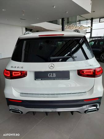 Mercedes-Benz GLB 200 4Matic 8G-DCT AMG Line - 7