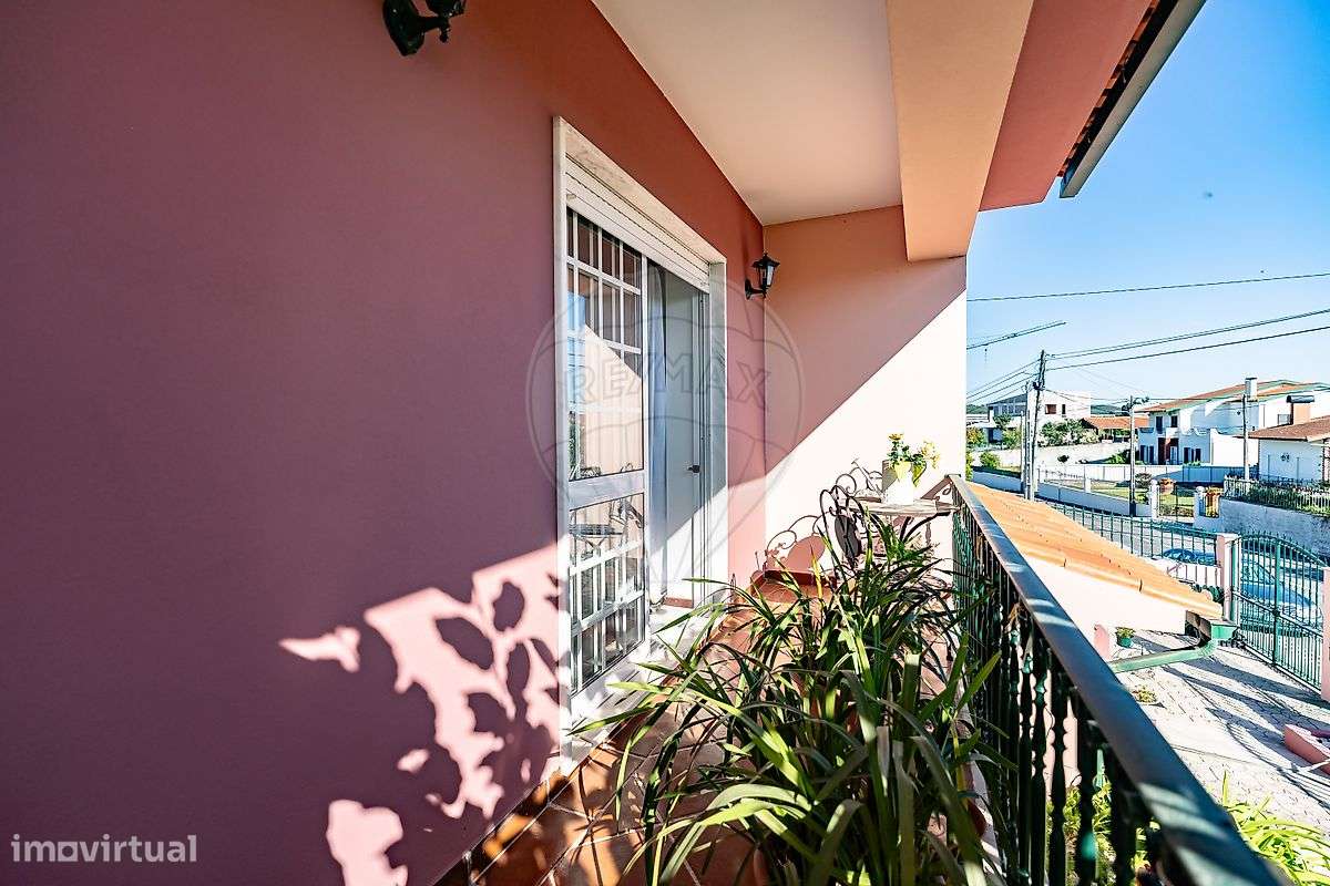 Excelente moradia T5 em localização única em Montemor-O-Velho.-14