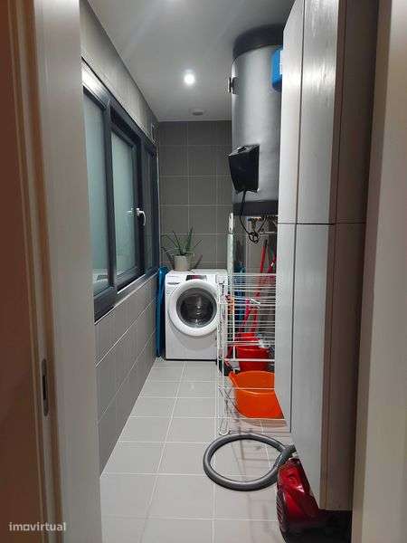 T1 em Guimarães - Grande imagem: 4/9