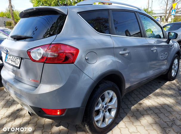 Ford Kuga 2.0 TDCi 4WD Titanium - 4