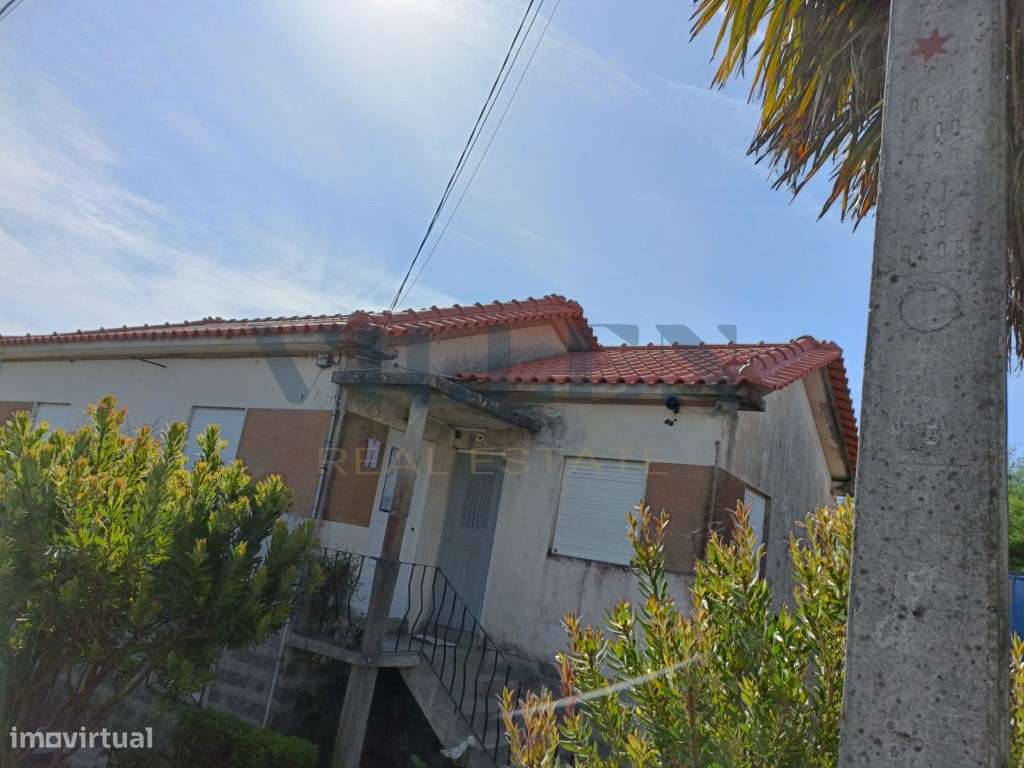 Moradia Bifamiliar em Lousado - Excelente Oportunidade de Investimento - Grande imagem: 5/8