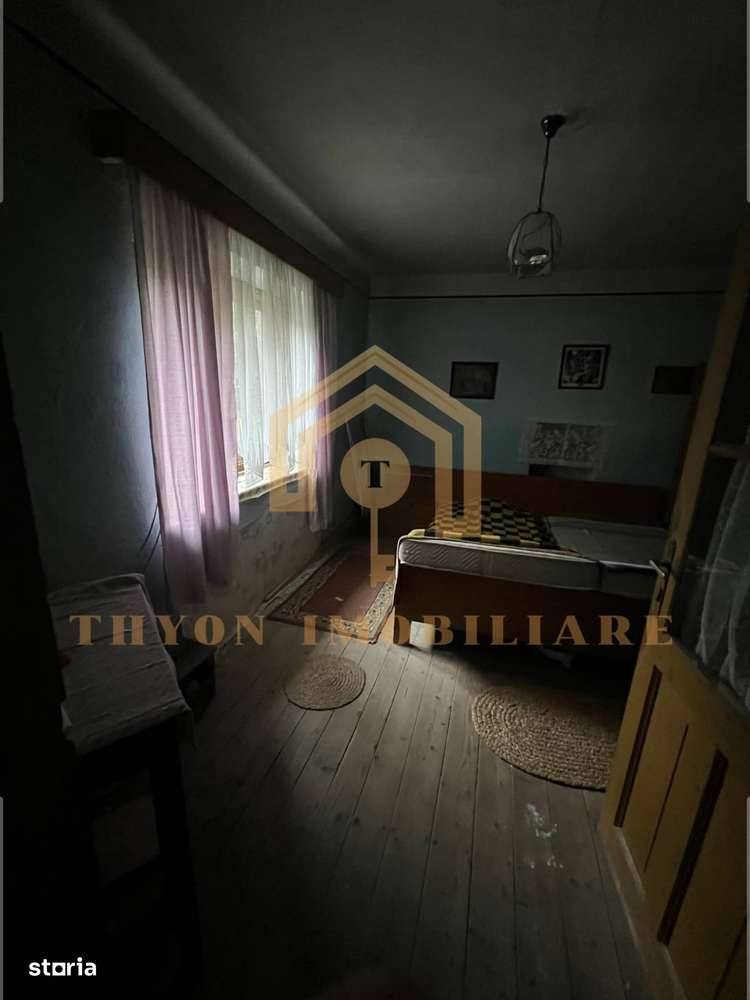 Casă de vânzare în Petrești, Sebeș – teren generos 1961 mp-14