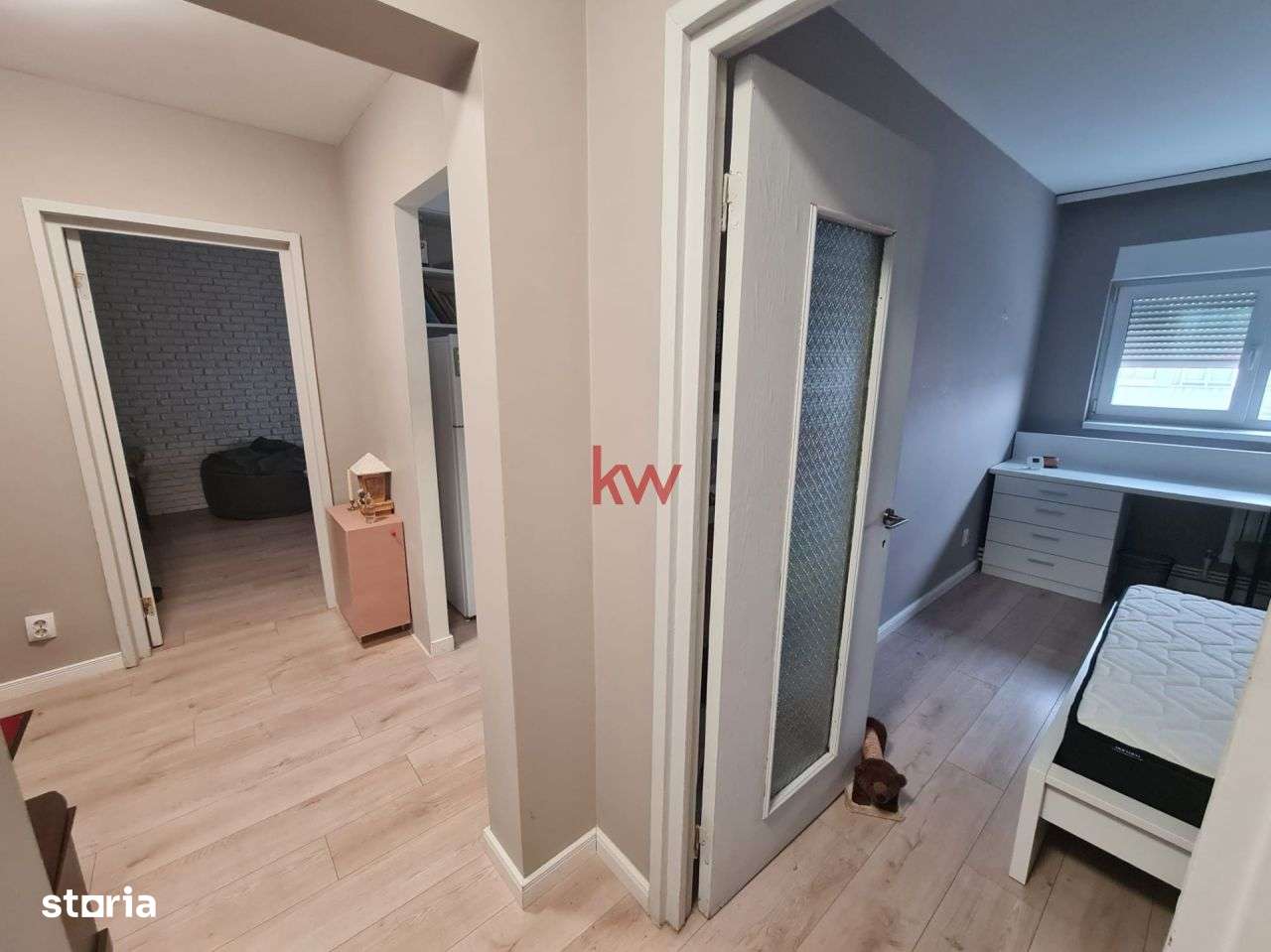 Apartament cu 2 camere decomandate in Podu Ros,  vizavi de Palas, COMI-7