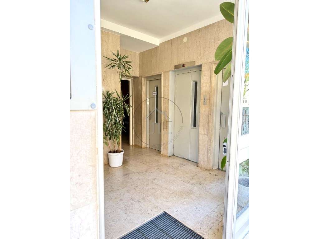 Apartamento T4 Lumiar - Grande imagem: 2/32