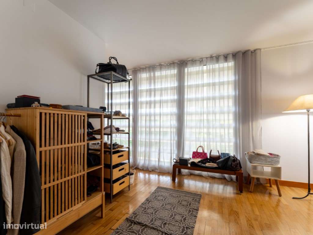 Fantástica moradia situada em Venda Nova- São Martinho do Porto-32