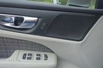 Volvo V60 D4 SCR Momentum - 17