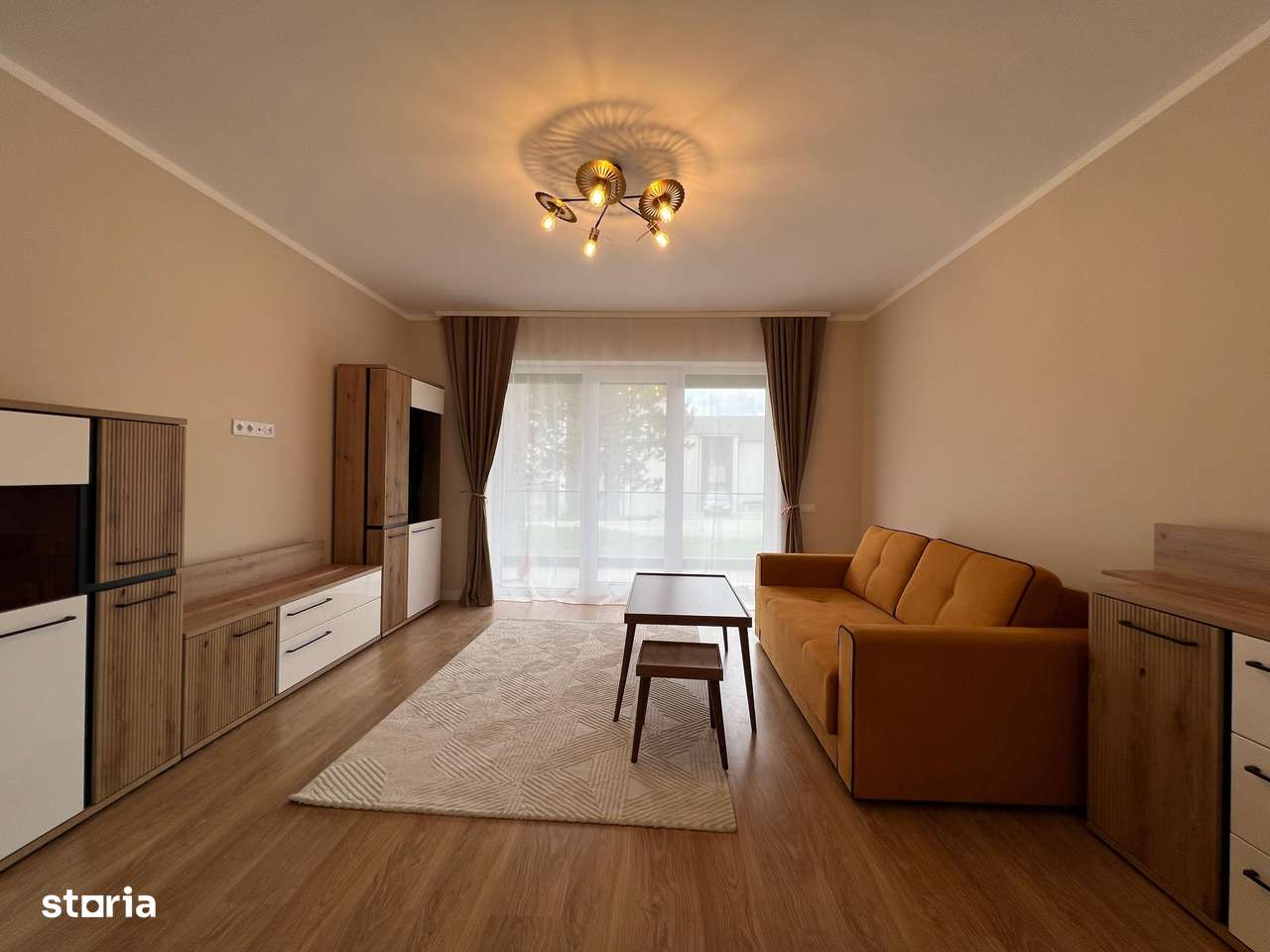 Apartament decomandat cu 2 camere, 53mp, terasa, jaluzele electrice-0