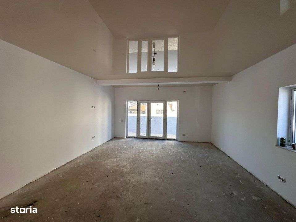 Casa compusa din 4 camere de vanzare, situata in Valu lui Traian - Imagine principală: 4/19