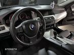 BMW Seria 5 530d xDrive Luxury Line - 31