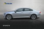 Volkswagen Passat 2.0 TDI EVO Elegance DSG - 2