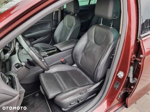 Opel Insignia Sports Tourer 2.0 BiTurbo Diesel 4x4 Exclusive - 7