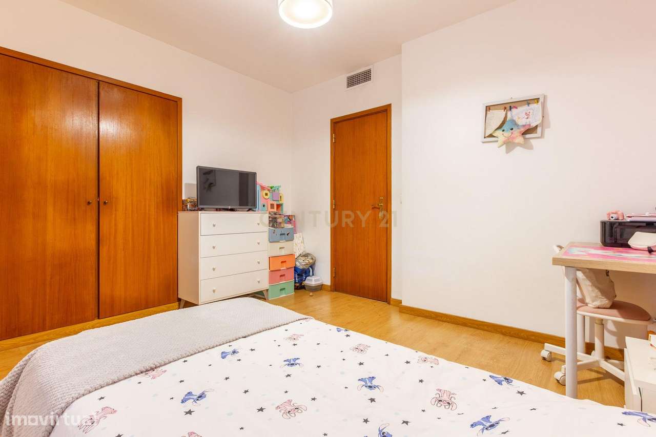 Aconchegante T2 em Santo André, Barreiro-12