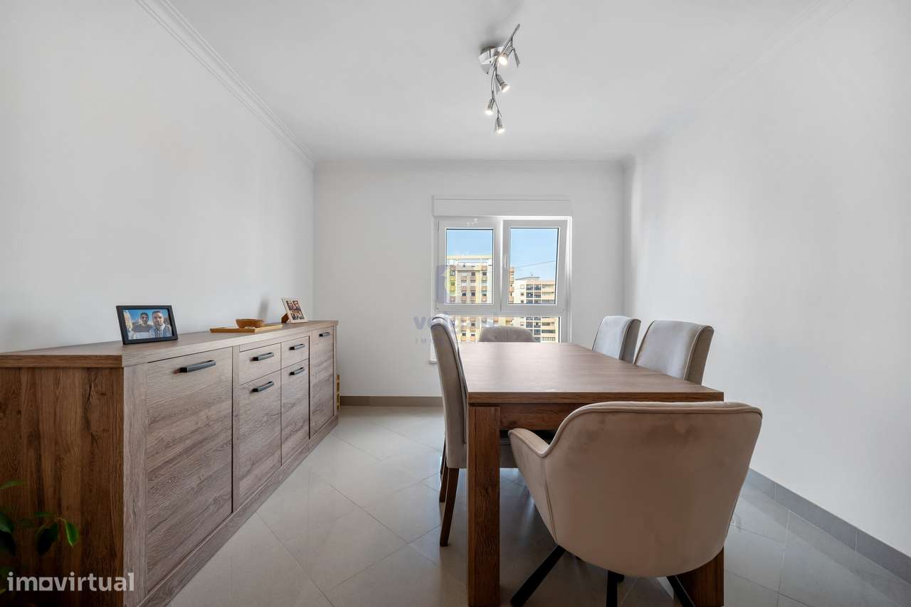 Apartamento T3 Renovado com Vista Rio - Grande imagem: 4/23