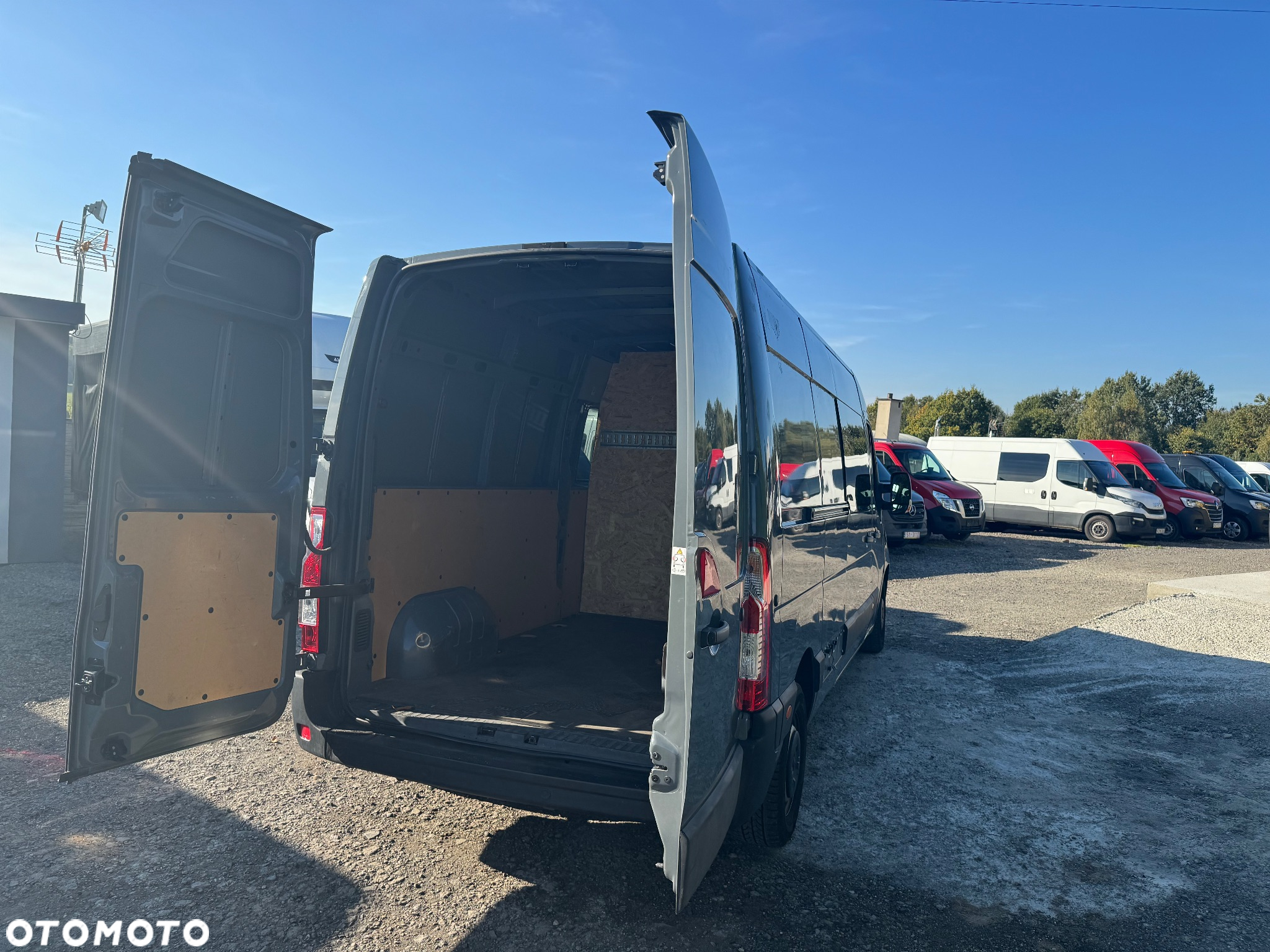 Renault MASTER L3H2  BRYGADOWKA ZABUDOWA  7 OSÓB - 5