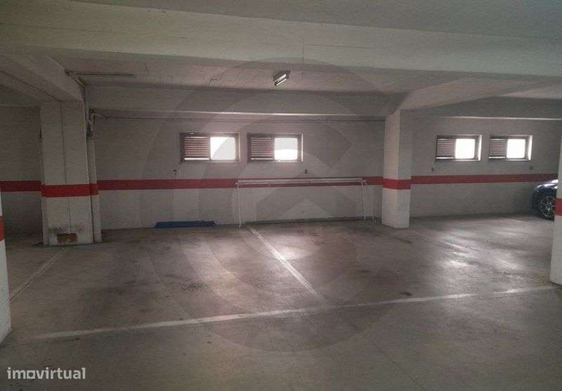 Garagem no sacapeito - Grande imagem: 3/3