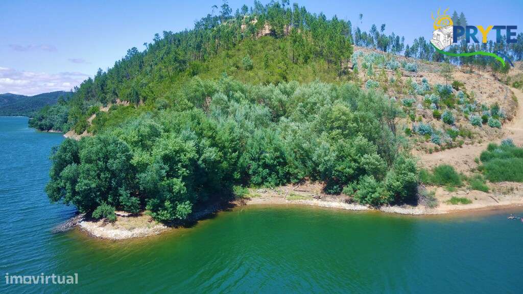 Terreno rústico confinante e com uma vista incrível sobre o Rio Zêzere-8