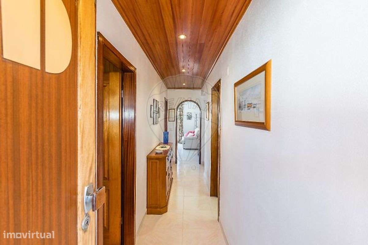 Apartamento T2 para arrendamento - Grande imagem: 4/12