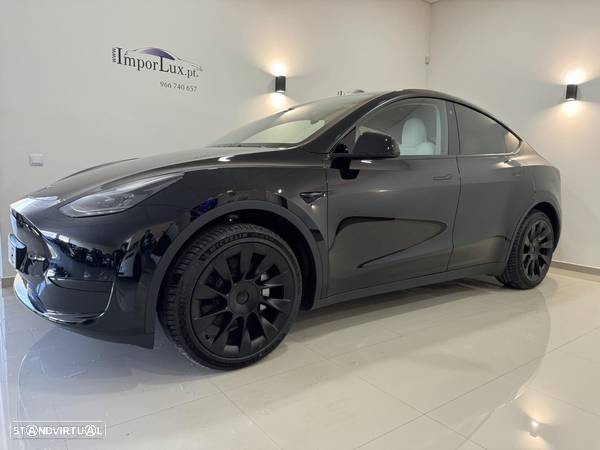 Tesla Model Y RWD - 1