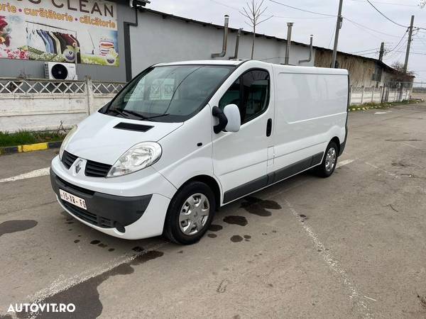 Renault Trafic 2.0 dci 2009 model Lung - 1