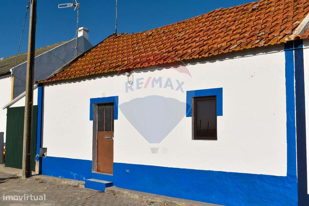 Moradia T2 para venda - Grande imagem: 2/3