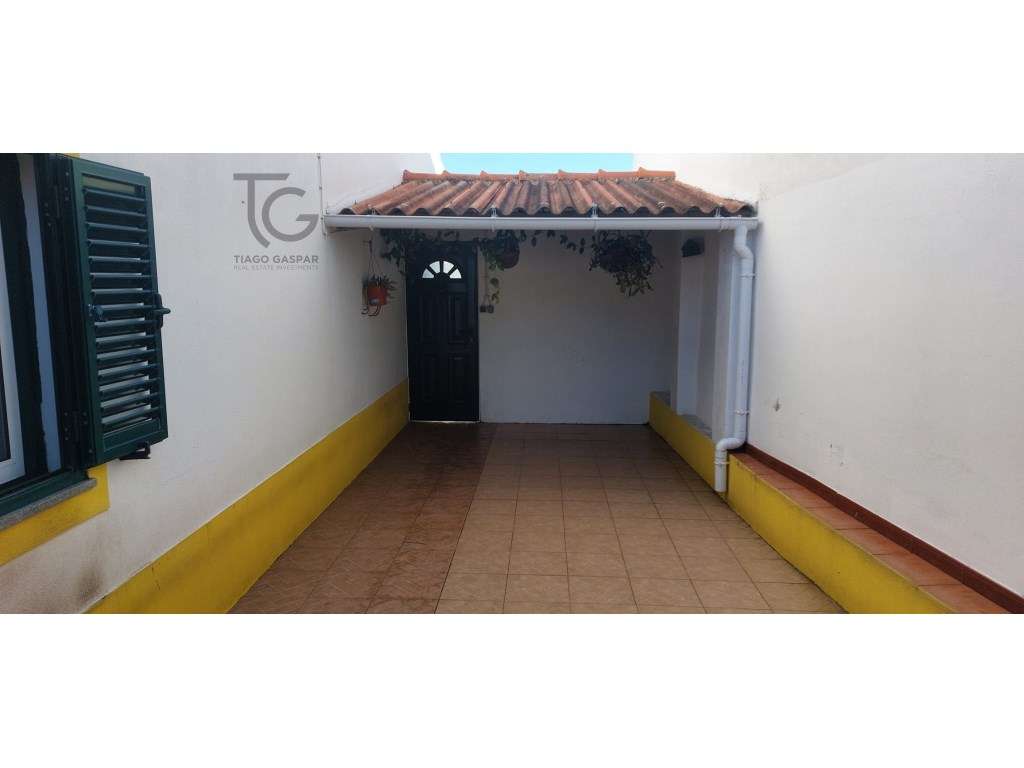 Moradia T4 Duplex Venda Gavião-6