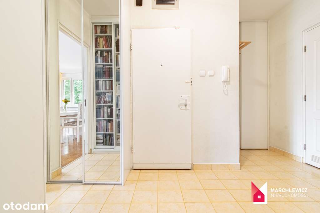 Bydgoska 12 -kort tenisowy, sauna, zamknięty teren-4