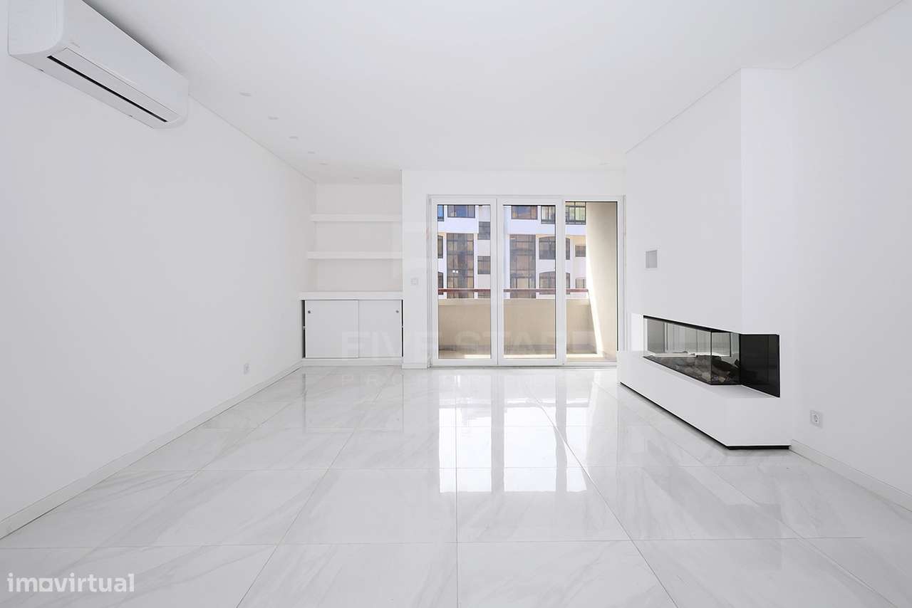 Apartamento T2 - Renovado - Pronto a Habitar - Cascais-6