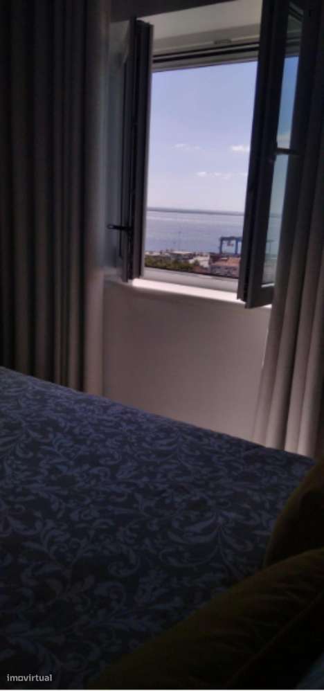 Quarto - localizado em Xabregas Lisbon - Grande imagem: 4/5